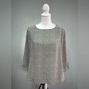SALE! B/W The Limited Diamond Patterned Blouse Size M EUC